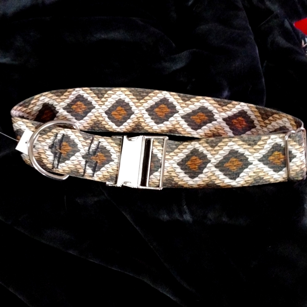 Deluxe XL dog collar, snakeskin design.
